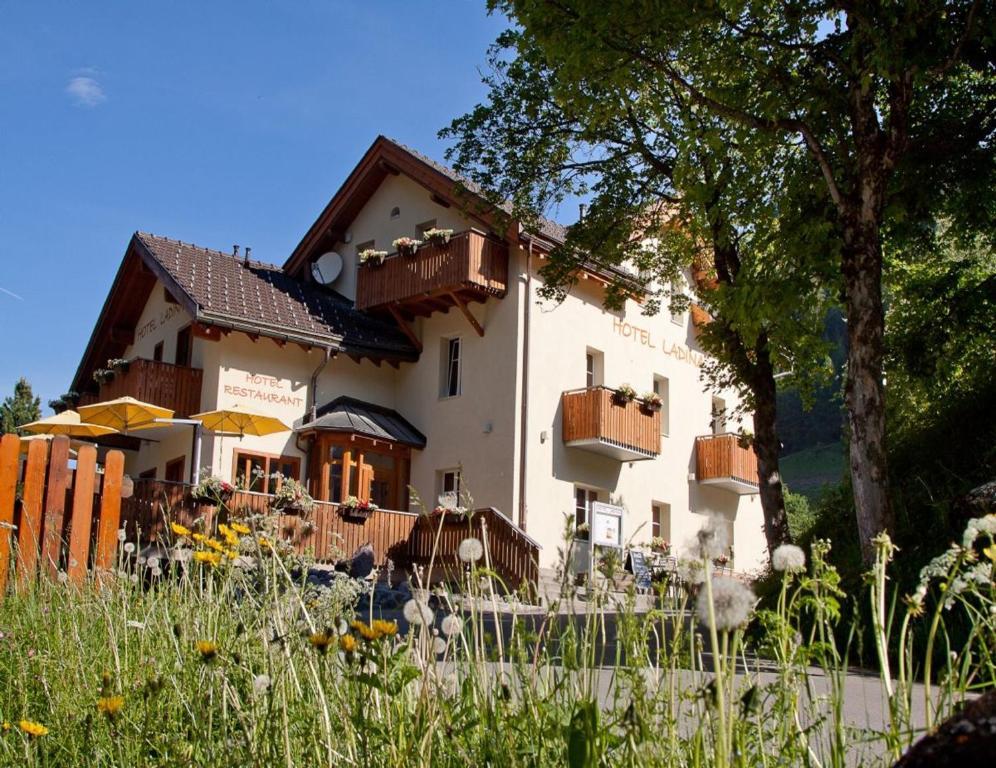 Bergün Hotel Ladina المظهر الخارجي الصورة